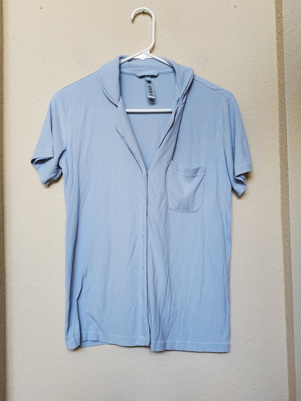 SKIMS Light Blue Short Sleeve Pajama Top with Chest Pocket.  Size XXS